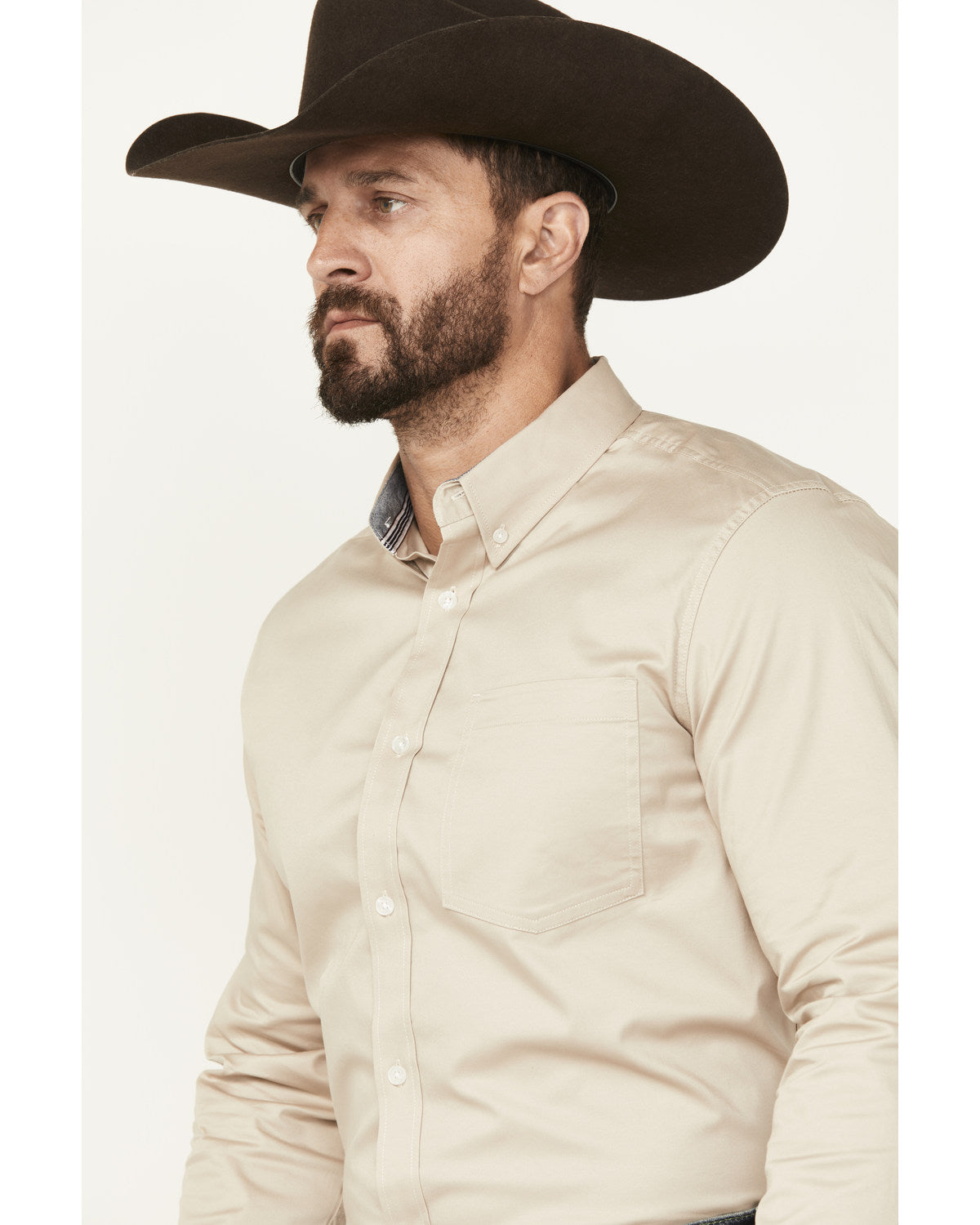 Men's Basic Twill Long Sleeve Button-Down Performance Weste Tan